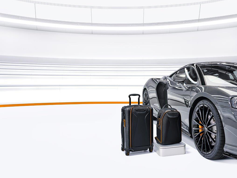 تمتع بتجربة سفر تمزج بين الاناقة والسرعة مع حقائب Tumi المستوحاة من  McLaren